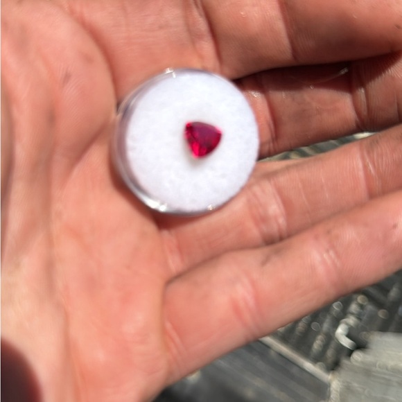 Genuine red ruby - Picture 3 of 4